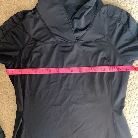 Lululemon long sleeve run top - Picture 6 of 7
